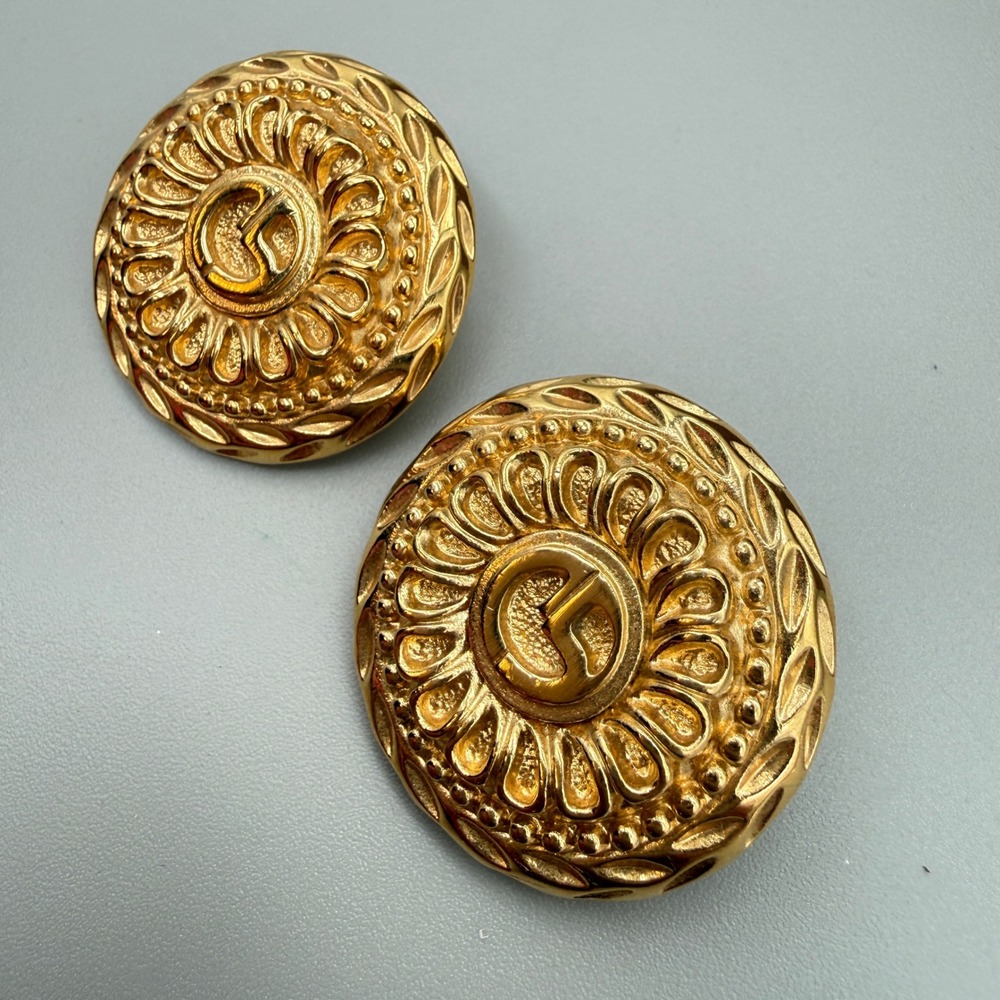 St John Vintage Gold Tone SJ Logo Sunburst Clip On Button Earrings 1.25 Inch - Picture 9 of 9